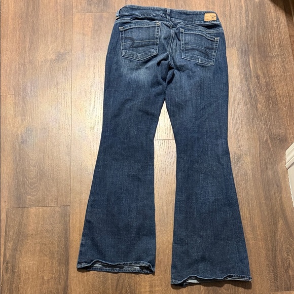 American Eagle Outfitters Dark Blue Flare Jeans - Picture 4 of 4